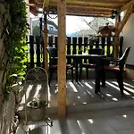 Slovenian House Vida Bed & Breakfast 3*