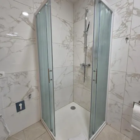 Slovenian House Vida 布莱德