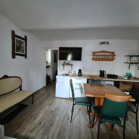 Slovenian House Vida 住宿加早餐酒店