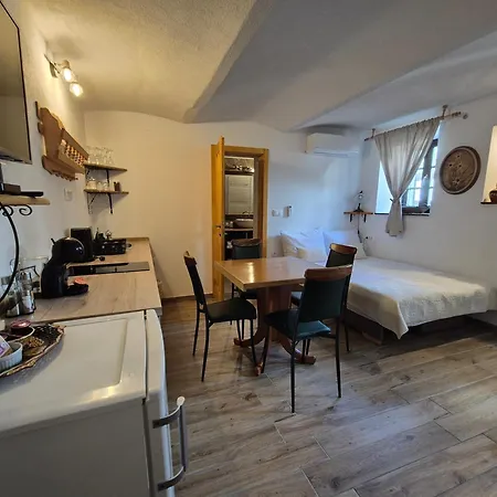 Slovenian House Vida 住宿加早餐酒店 3*